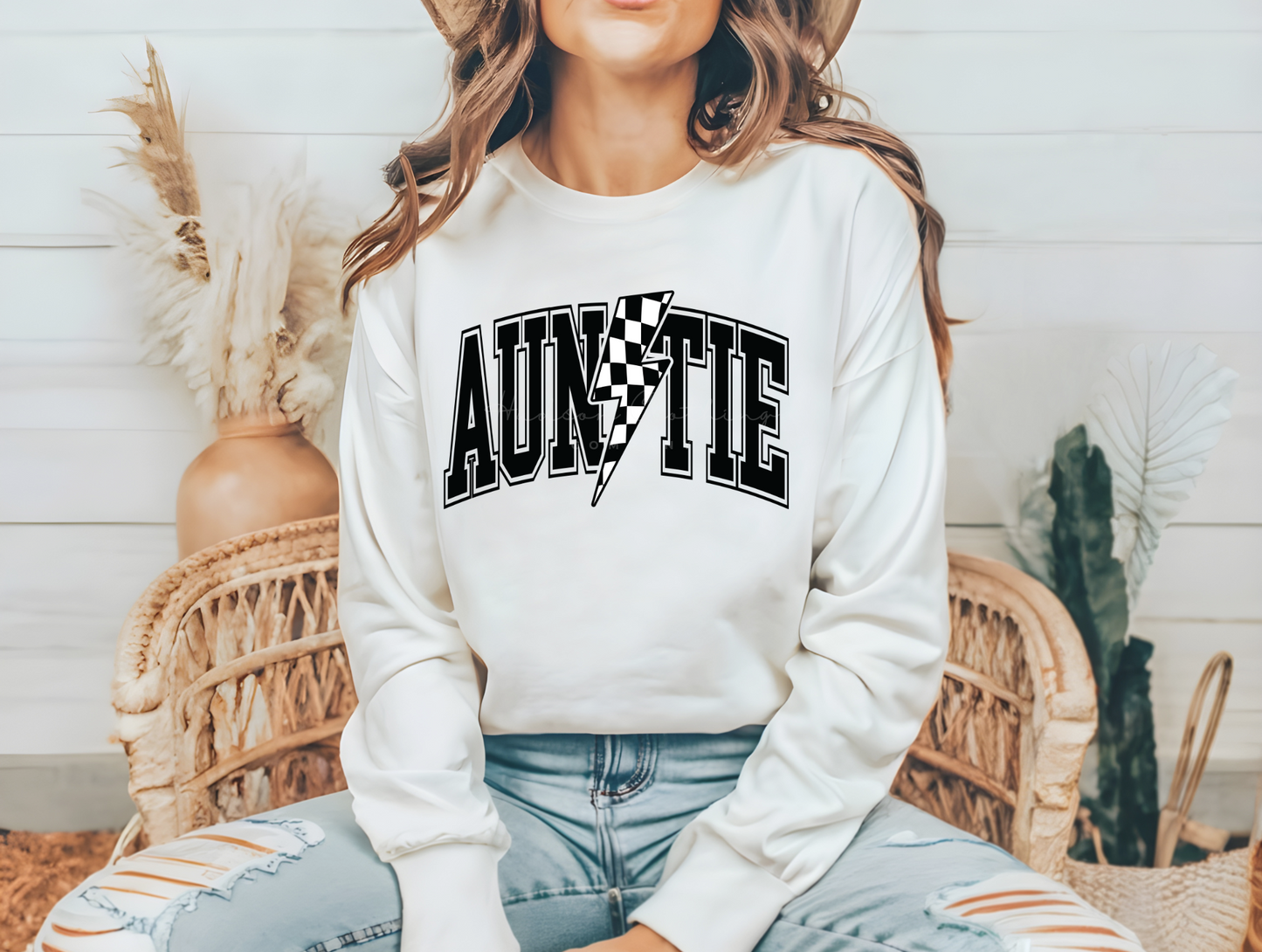 Auntie Crewneck